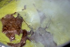 Agregar a la crema los filetes a la plancha