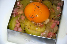 Poner el huevo encima Poner el huevo encima