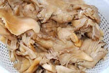 Limpiar y trocear las setas