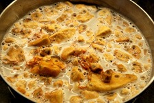 Poner semillas de baobab en agua Poner semillas de baobab en agua