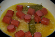 Añadir las salchichas