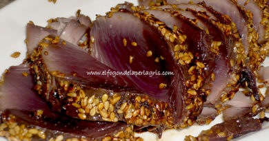 Tataki de atún con sésamo