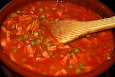 Añadir salsa de tomate Añadir salsa de tomate