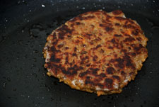 Hacer a la plancha la hamburguesa de lentejas Hacer a la plancha