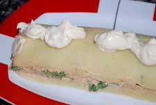 Poner la mayonesa por encima