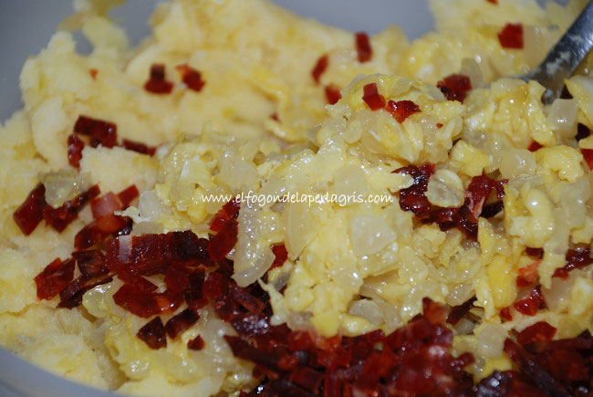 Hacer mezcla croquetas