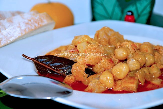 Garbanzos con coliflor Garbanzos con coliflor