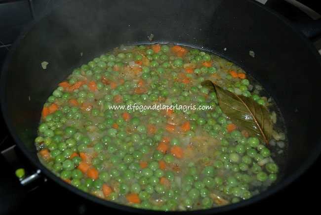 Base de la cazuela marinera