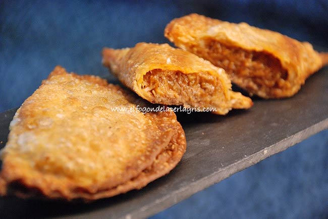 Empanadillas de carne de puchero