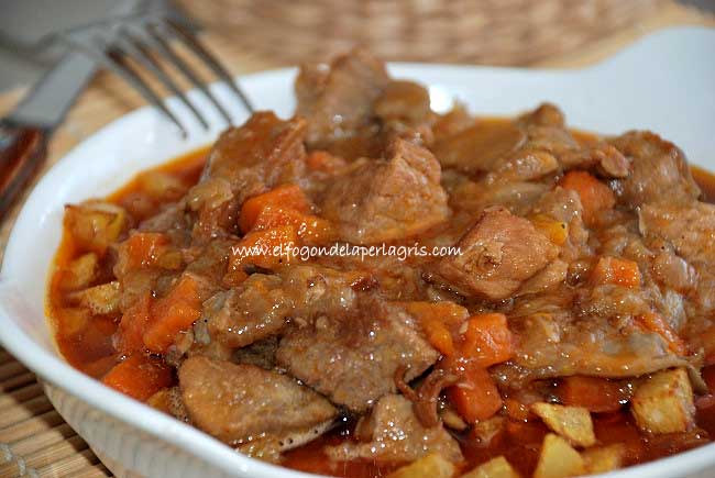 Guiso de cerdo a la cerveza