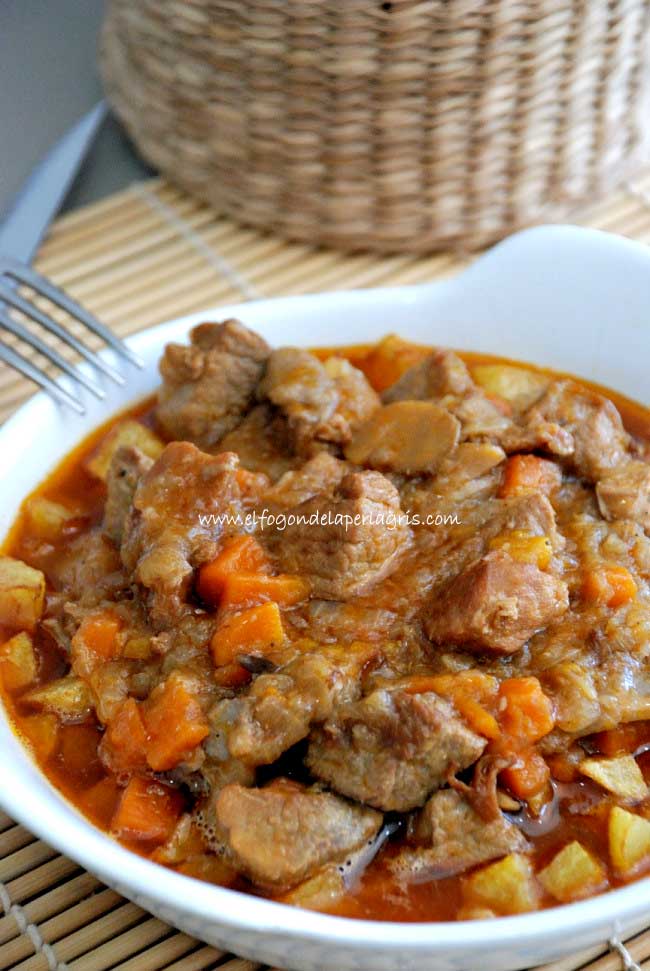 Guiso de cerdo a la cerveza Guiso de cerdo a la cerveza