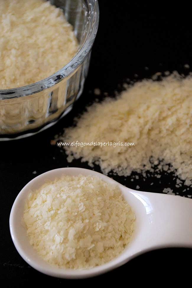 Levadura nutricional en lascas